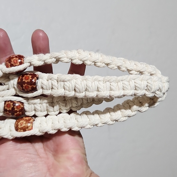 MACRAME Flower Beaded Plant Holder With White Ceiling Hook - Picture 3 of 5